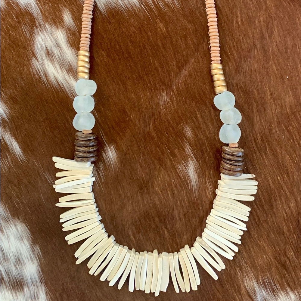 🌾 Artisan Boho Necklace - Picture 2 of 6